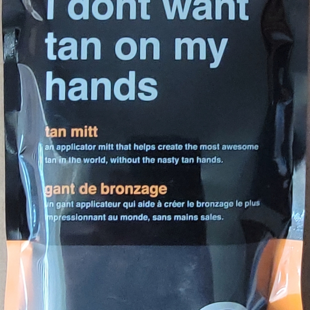 B.Tan I Don't Want Tan on My Hands Sunless Tan Mitt